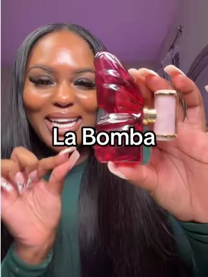 🦋💕 SOOO GOOD ESPECIALLY FOR THIS PRICE 🤯 #carolinaherrera #labomba #tiktokshopblackfriday #perfumetiktok #tiktokshopcybermonday 