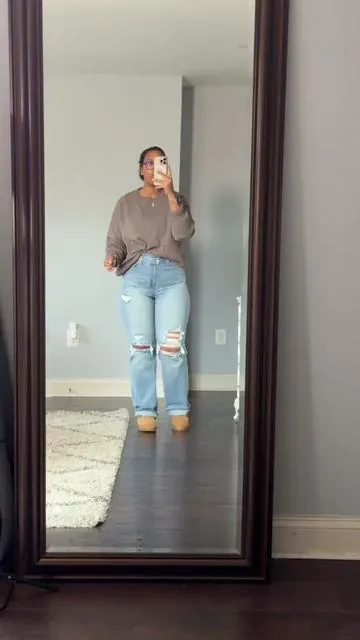 Replying to @Mimi yes, they are so comfortable! @Fashion Nova #jean #stretchyjeans #fashiondeals #tiktokshopcreatorpicks #tiktokshopblackfriday 