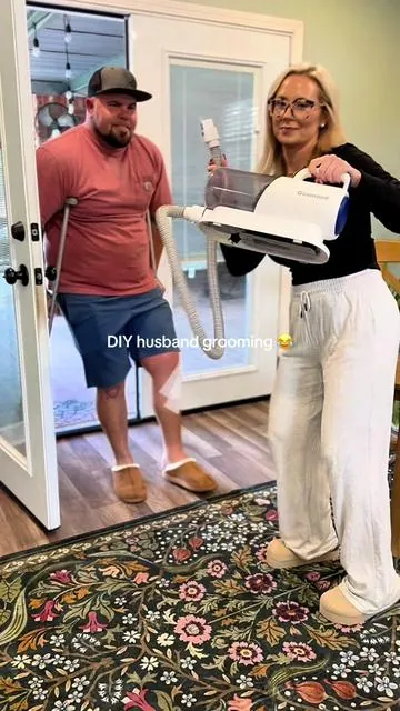 Love… honor… and shave his back 😂 Black Friday deal + free shipping!👏🏼 #petgroomingvacuum #vaccum #husbandsoftiktok #hairy #groomingkit 
