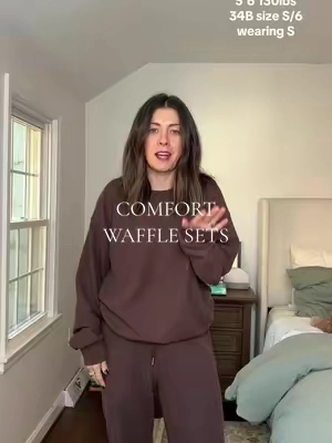 Comfrt I need a word #comfrt #comfrtclothing #tiktokshopblackfriday #tiktokshopcybermonday 