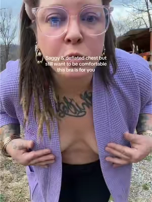 These wireless jelly bras have actually changed my life and let me tell you why… not only are they so very supportive, but they truly are the most comfy bras. As I get older something I am not willing to sacrifice is being comfortable. With these wireless jelly bras it is the best of both worlds. #vrcomfybra  #tiktokshopblackfriday  #ttssoutheast  #tiktokshopcreatorpicks  #tiktokshopholidayhaul  @VRCOMFY 