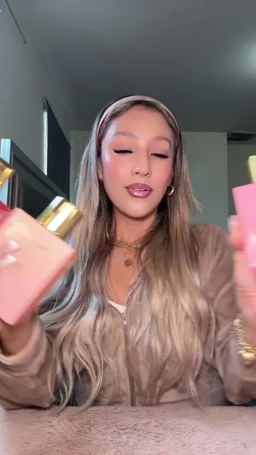 💗✨BellaVita’s Luxury Goddess Glow Set🤩✨#bellavitaluxury #bellavita #tiktokshopcreatorpicks  #tiktokshopblackfriday #tiktokshopcybermonday Posted on 11/26/2025 | Prices & promos were accurate at time of posting but may change.