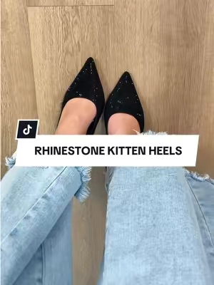 These kitten heels are sooo stunning! I am not a heel girl, so I love a short and comfy shoe like this! #tiktokshopblackfriday #bfcm #shoes #heels #dressyshoes 