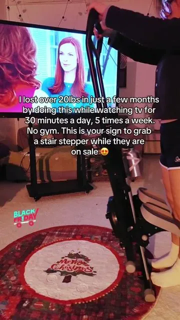 I’m loving the new features on my new stair stepper.💕#stairstepper #tiktokshopblackfriday #stairstepperworkout #fitness #outdoorfun 