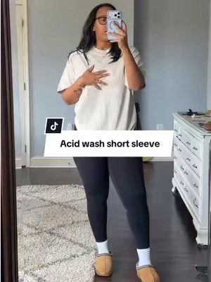Replying to @𝖈 𝖍 𝖆 𝖗 𝖑 𝖎 𝖘 𝖊 these are my fav oversized tees #oversized #acidwashed #acidwashtshirts #tiktokshopholidayhaul 