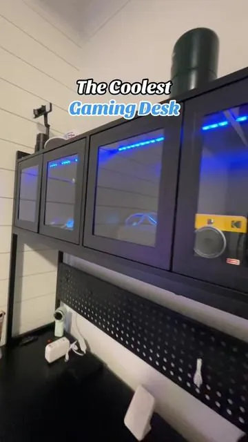A really sweet looking gaming desk!