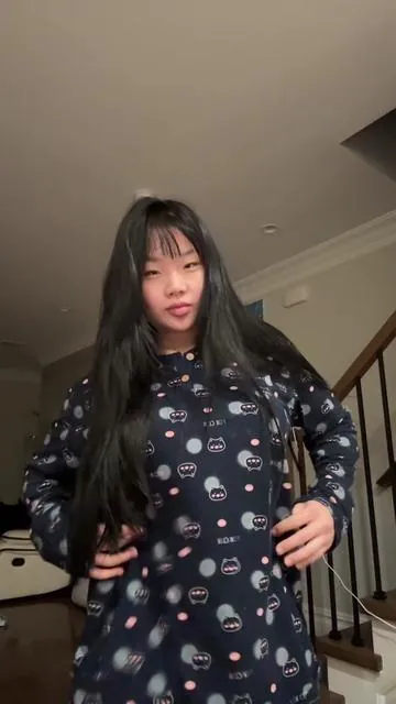 lol i accidentally ordered a sample of this so here’s this vid lol