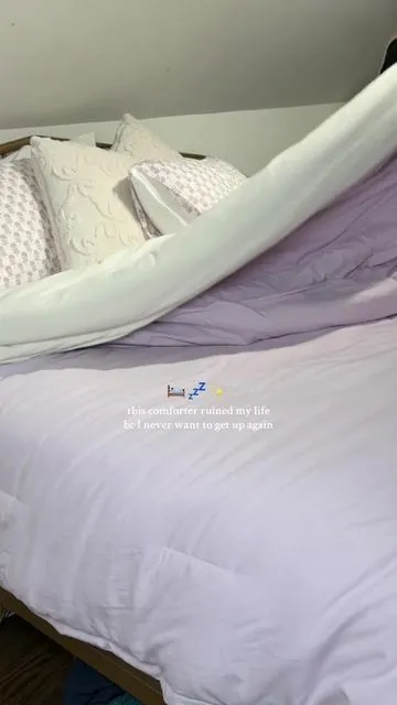 The Mellow Sleep comforter is actually insane... it adapts to your body, washes easily, and keeps you from waking up sweaty or freezing. Truly worth it. #mellowsleep #bedding @Mellow Sleep @Lena Flor | Mom | Teacher 