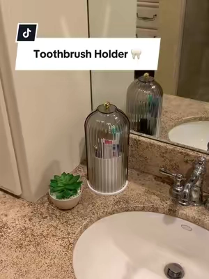 #toothbrushholder #teethwhitening #teethcleaning #toothbrush 