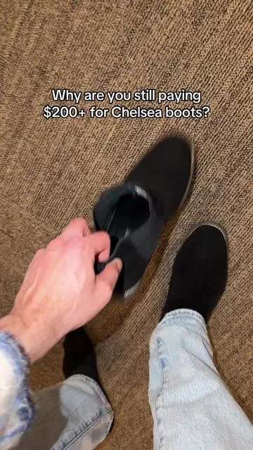 #chelseaboots #brunomarc #winterfashion 