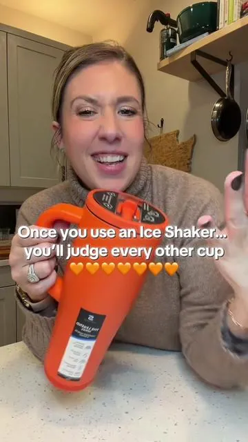 The Ice Shaker Tumbler keeps your drinks cold for hours, doesn’t leak, and is perfect for workouts, errands, and everyday hydration. A simple upgrade that makes a big difference. #IceShaker #HydrationEssentials #tumbler  #DailyDrinkware #TikTokShopCreatorPicks
