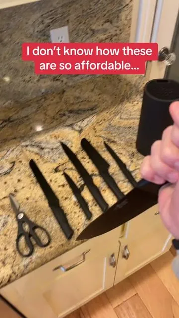 #knives #knifeset #knifeblock #kitchenware #tiktokshopholidayhaul 
