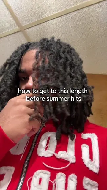 No lies told 🤷🏽‍♂️ #rosemarywater #hairgrowth #dreads #hairproduct #foryoupage 