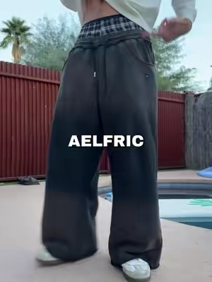 Hurry and grab your baggy sweatpants before this sale ends today! #TikTokShopHolidayHaul #TikTokShopCreatorPicks #AelfricEden #baggysweatpants #sweatpants 