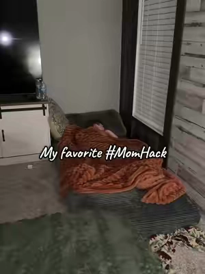 We love this folding chair for the nights my son wants to be in my room and we all want good sleep! 👏🏼 #momhack #sofabed #foldablesofabed #TikTokShopHolidayHaul 