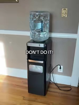 This is so genius 💯 #waterdispenser #icemachine #icemaker 