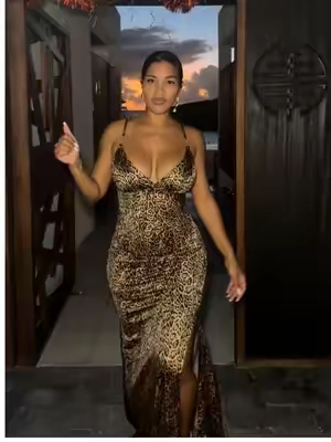 A sexy maxi dress for so many occasions with built in shape wear … definitely a win! Size medium… dress 🔗 above @Popilush LLC #popilush #popilushdress #builtinshapewear #maxidress #tiktokcreatorpicks  