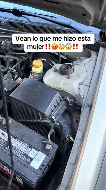 • Master Your Car Jump Starter: Tips & Tricks #jumpstarter #tiktokshopcreatorpicks  #emergencykit #caraccessories #tiktokshopholidayhaul    Disclaimer: El precio mostrado es el vigente al momento de la grabación y puede cambiar. Las promociones pueden tener restricciones o disponibilidad limitada