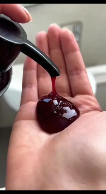 Hair dye shampoo you can use at home.#grayhair #dyedhair #shampooparacanas #haircolor#shampoo  
