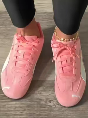 These Puma Speedcat OG “Magic Rose” are chef’s kiss 🌸 #puma #pumaspeedcat #sneakers #shoes #tennisshoes 