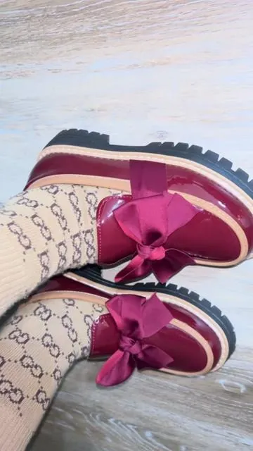 Casual Loafers with a Bow #contentcreator #fashiontiktok #casualoutfits #casualshoes #heels 