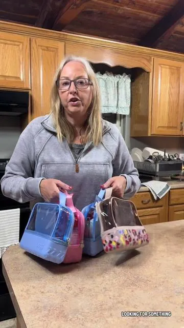 Top gift ideas for any occasion. These @BoggBags make the perfect trendy gift idea!#TikTokCreatorSearchInsightsIncentive #giftok #giftguide #trendygifts #easter 