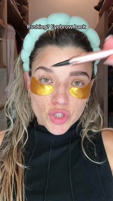 So gorgeous love it #eyebrowpen #pagevine #qic #eyebrowtutorial #newyearnewme 