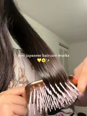 couple sprays = damage repair,
shine, moisture, and protection!! japan has such innovative products ✨ #tsubakihairtreatment
#taubakipremiumhairwater #japanesehaircare #hairroutine #tiktokshopcreatorpicks 