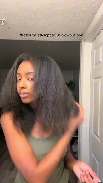 TYMO has some of my favorite styling tools, I used the round brush blow dryer to dry my hair and this thermal round brush to give me this super full blowout look💋 AND yes it gets your roots too 😌 #90sblowout #grwmhairedition #domyhairwithme #blackgirlhairtok #grwm @TYMO BEAUTY US 