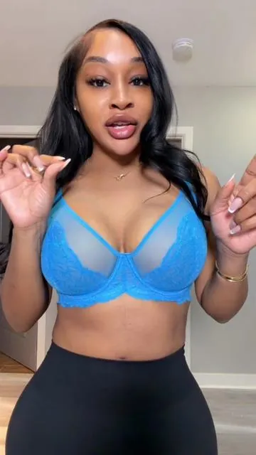 The color of this HSIA minimizing bra!!  #bra #hsiabra #hsia 