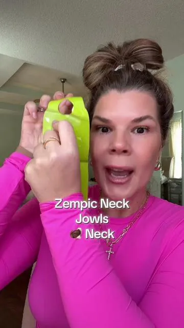 Dr. Melaxin CACTOX V Lifting Chin Mask Mewing Band with retinol for saggy chin, turkey neck, jowls #TTSBeautyBesties #beautyandlifestyledeals #jumpstartsale #turkeyneck #jowls @Dr Melaxin Official 