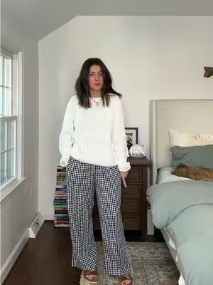 Lounge pants, boxer pants…whatever we are calling these pants I need 15 of them #loungepants #widelegpants #pantsforwomen 