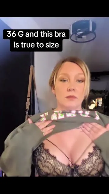 I didn't think it would fit but here we are! super cute too. #bra #liftingbra #ttsbeautybesties #tiktokshopjumpstartsale #tiktokshopcreatorpicks 