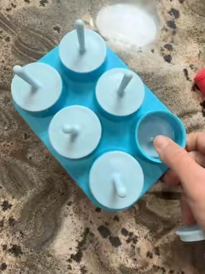 A summer hit! @QVC, Inc #popsicle #mold #freezerpops 