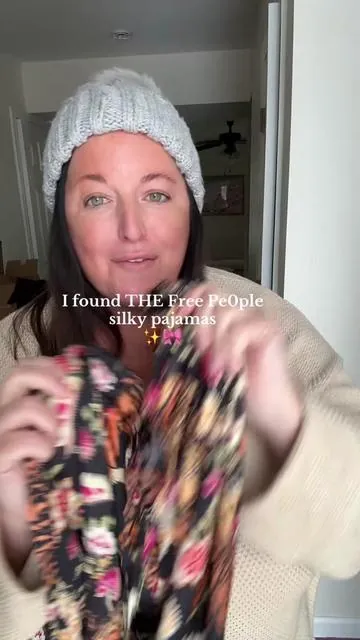 Love Free Pe0ple?? These are their silky pajamas but for way less! So many cute patterns too! #fplookforless #womenspajamas #womensfashion #womenssets #womenssets 