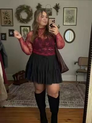 Another easy date night fit ♥️ #valentinesdayoutfit #vdayoutfit #curvyfashion #midsizefashion #plussizefashion 