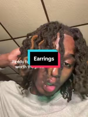 I have no regrets buying this ✌🏾 #earrings #jewelrytok #tiktokshop #fashionfinds 