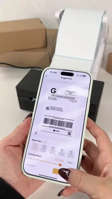 The time previously wasted on that old and bulky printer should be used to think about how to make money🧐💰⚖️#printersoftiktok #labelprinter #inklessprinter #shippinglabelprinter #bakerylife 