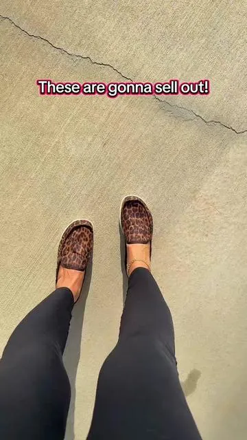 Don’t miss out on the cutest shoes!! #heydudeshoes #sliponshoes #leopardprint #archsupport #tiktokshopcreatorpicks @HeyDude 