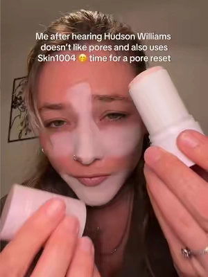 If Hudson doesn’t like pores, neither do I. Period. #skin1004 #hudsonwilliams 