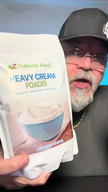 #heavycream #milkpowder Each bag is good for over a year & 129 servings per bag