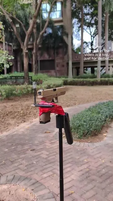 What if I mount a “gun” on it? 🤔💥#Vlogger#TechTok#FYP#tripod#selfie stick#TechTok
