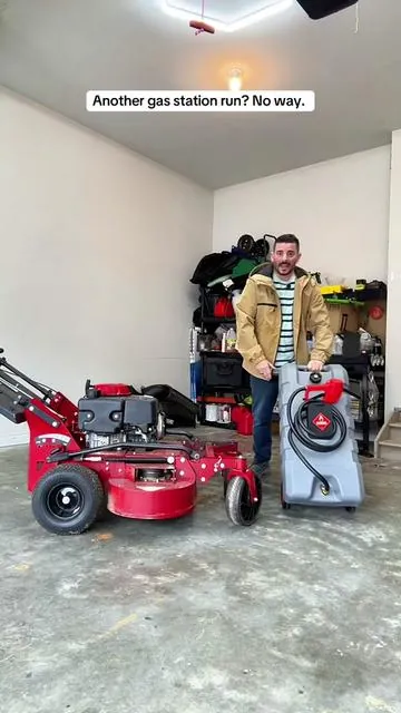 Running out of gas when you need it most is frustrating. This 15-gallon portable fuel transfer tank makes refueling fast, clean, and stress-free-anywhere, anytime. Built with a leak-proof pump, 10ft hose, and rugged wheels, it's perfect for snow blowers, generators, lawn equipment, ATVs, and emergency fuel storage. No spills. No wasted trips. Just reliable fuel on demand. #fueltransfer #fuelcaddy #portablefueltank #garvee #emergencyprep
