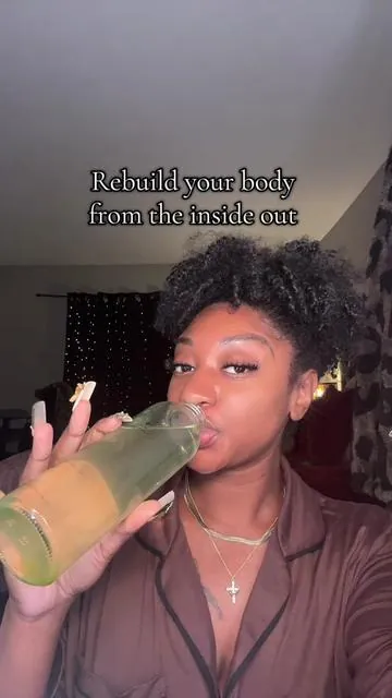 Your daily reminder to drink your collagen 😌🤏🏾