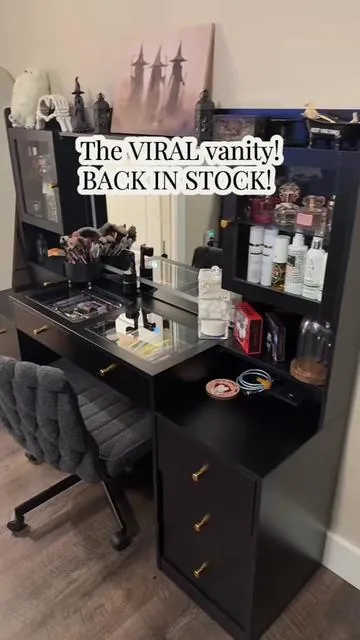 The Viral Vanity you need! #vanity #vanitytour #vanitydesk @Apricit 