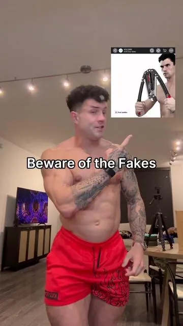 Don’t get scammed, get jacked instead 💪🏼💪🏼