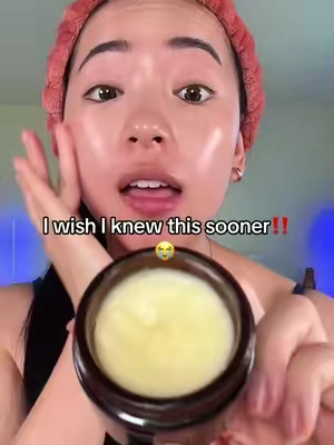 I’ve been using this beef tallow balm consistently for about 5 months now, and it’s been surprisingly helpful for my hormonal acne and overall skin balance. I started using it as the final step in my routine to support my skin barrier, especially on days when my skin felt reactive or overworked. Over time, I noticed less irritation, fewer inflamed breakouts, and my skin staying calmer instead of constantly cycling between dry and angry. What also surprised me is how long it lasts. I still have so much left because a very small amount is all I need each time. It’s a rich, nourishing moisturizer that focuses on barrier repair and long-lasting hydration rather than quick fixes, which is why it’s stayed in my routine. #beeftallow #tallowskincare #naturalskincare #hollistichealth #skinbarrierrepair 