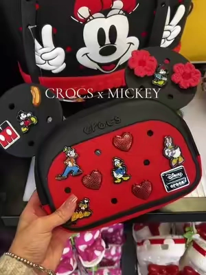 #crocs #crocsbeltbag #crocsbag #tiktokshopcreatorpicks 