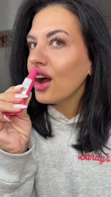 A lip GLOTIONER 🫦 #laka #kbeauty #glotioner @Laka US 