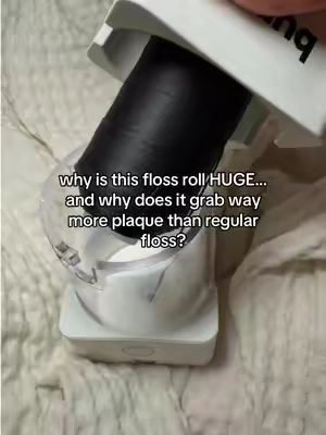 dental hygienist-approved expanding floss that grabs more plaque and actually lasts. #expandingfloss #dentalhygiene #oralcareroutine #tiktokshopstockup #tiktokshopcreatorpicks @BURST Oral Care 